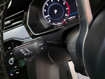 Volkswagen Passat 1.5 TSI EVO R-Line Saloon 4dr Petrol DSG Euro 6 (s/s) (150 ps)