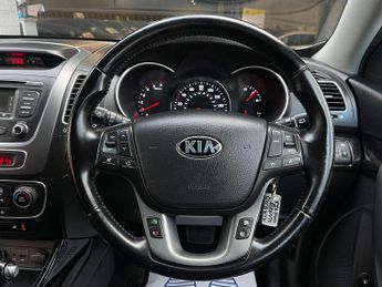 Kia Sorento 2.2 CRDi KX-2 Auto AWD Euro 5 5dr