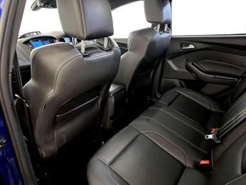 Ford Focus 2.0 TDCi ST-3 Euro 6 (s/s) 5dr