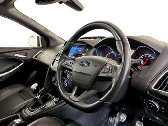Ford Focus 2.0 TDCi ST-3 Euro 6 (s/s) 5dr