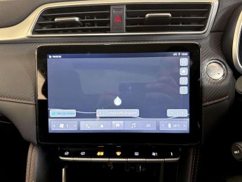 MG MG ZS 51.1kWh Trophy SUV 5dr Electric Auto (176 ps)