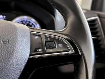 Skoda Karoq 1.6 TDI SE L SUV 5dr Diesel DSG Euro 6 (s/s) (115 ps)