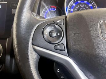 Honda Jazz 1.3 i-VTEC SE Hatchback 5dr Petrol Manual Euro 6 (s/s) (102 ps)