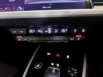 Audi Q4 e-tron 40 Sport SUV 5dr Electric Auto 82kWh (204 ps)