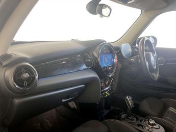 MINI Electric Hatch Cooper SE 32.6kWh Level 1 Hatchback 3dr Electric Auto (184 ps)