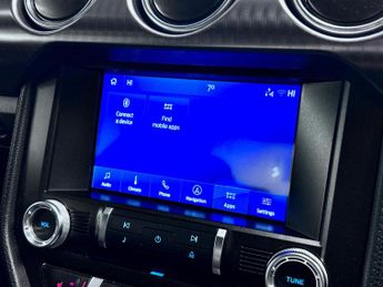 Ford Mustang Mustang Mach 1 Fastback 5.0L V8 RWD 10 Speed Automatic