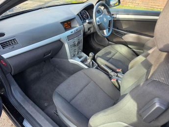 Vauxhall Astra 1.4i 16v SXi Sport Hatch 3dr Petrol Manual (146 g/km, 89 bhp)