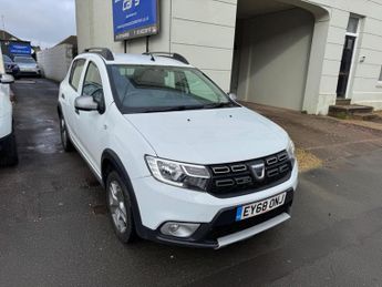 Dacia Sandero 0.9 TCe Essential Euro 6 (s/s) 5dr