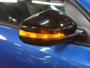 Volkswagen Golf 2.0 TSI R (Leather) Hatchback 5dr Petrol DSG 4Motion Euro 5 (270