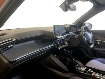 Peugeot E-2008 50kWh GT SUV 5dr Electric Auto (136 ps)