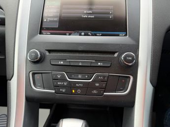 Ford Mondeo 1.5T EcoBoost Zetec Auto Euro 6 (s/s) 5dr