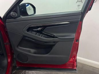 Land Rover Range Rover Evoque 2.0 D180 R-Dynamic SE SUV 5dr Diesel Auto 4WD Euro 6 (s/s) (180 