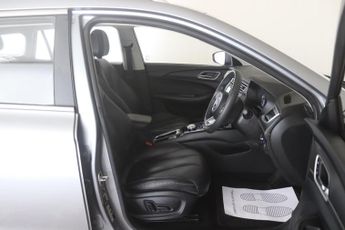 MG MG5 52.5kWh Exclusive Auto 5dr