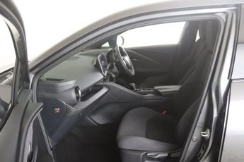 Toyota C-HR 2.0 VVT 13.6kWh Design CVT Euro 6 (s/s) 5dr