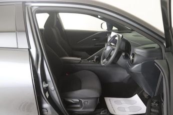 Toyota C-HR 2.0 VVT 13.6kWh Design CVT Euro 6 (s/s) 5dr