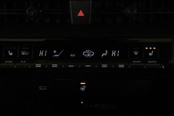 Toyota C-HR 2.0 VVT 13.6kWh Design CVT Euro 6 (s/s) 5dr