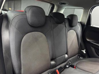 MINI Countryman 2.0 Cooper D Auto ALL4 Euro 6 (s/s) 5dr