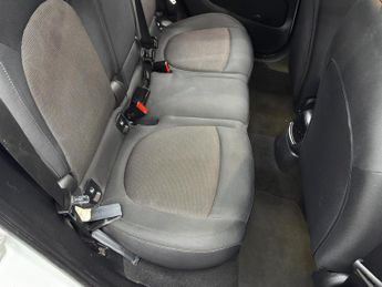 MINI Countryman 2.0 Cooper D Auto ALL4 Euro 6 (s/s) 5dr
