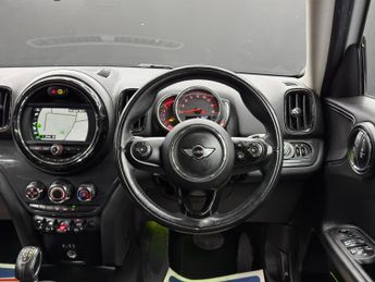 MINI Countryman 2.0 Cooper D Auto ALL4 Euro 6 (s/s) 5dr