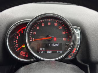 MINI Countryman 2.0 Cooper D Auto ALL4 Euro 6 (s/s) 5dr