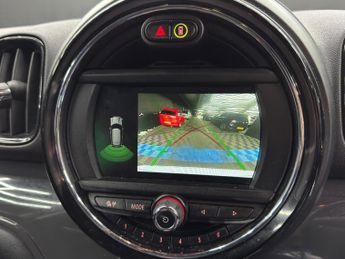 MINI Countryman 2.0 Cooper D Auto ALL4 Euro 6 (s/s) 5dr