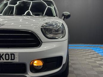 MINI Countryman 2.0 Cooper D Auto ALL4 Euro 6 (s/s) 5dr