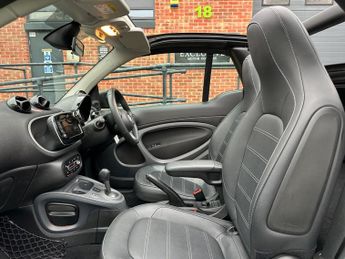 Smart fortwo 17.6kWh Prime (Premium Plus) Cabriolet Auto 2dr