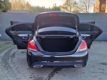 Mercedes-Benz C Class 2.1 C220 BlueTEC AMG Line (Premium) G-Tronic+ Euro 6 (s/s) 4dr