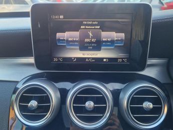Mercedes-Benz C Class 2.1 C220 BlueTEC AMG Line (Premium) G-Tronic+ Euro 6 (s/s) 4dr