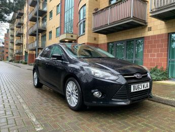 Ford Focus 1.0T EcoBoost Zetec Euro 5 (s/s) 5dr