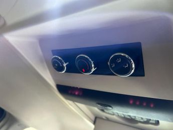 Chrysler Grand Voyager 2.8 CRD Limited Auto Euro 4 5dr