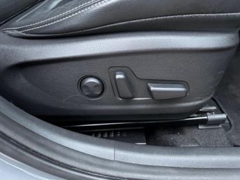 Hyundai KONA 1.6 h-GDi Premium SE DCT Euro 6 (s/s) 5dr