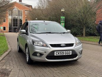 Ford Focus 1.6 Titanium 5dr