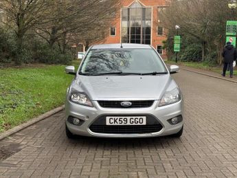 Ford Focus 1.6 Titanium 5dr