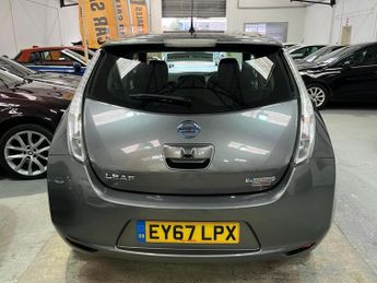 Nissan Leaf 30kWh Acenta Auto 5dr