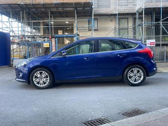 Ford Focus 1.6 Titanium Navigator Powershift Euro 5 5dr