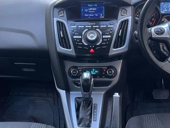 Ford Focus 1.6 Titanium Navigator Powershift Euro 5 5dr