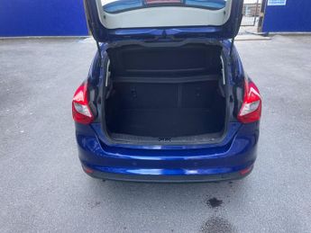 Ford Focus 1.6 Titanium Navigator Powershift Euro 5 5dr