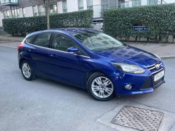 Ford Focus 1.6 Titanium Navigator Powershift Euro 5 5dr