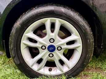 Ford Fiesta 1.0T EcoBoost Zetec Powershift Euro 6 5dr
