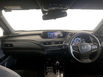 Lexus UX 300e 54.3kWh SUV 5dr Electric Auto (204 ps)