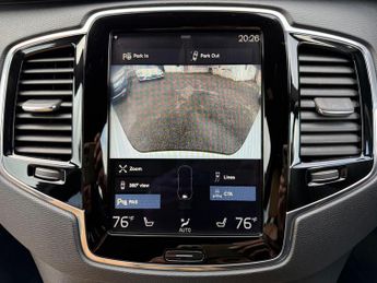 Volvo XC90 2.0 T5 Momentum SUV 5dr Petrol Auto 4WD Euro 6 (s/s) (250 ps)