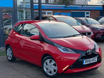 Toyota AYGO 1.0 VVT-i x-play Hatchback 3dr Petrol Manual Euro 6 (68 ps)