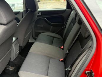 Ford Focus 1.6 Zetec Climate 5dr