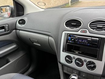 Ford Focus 1.6 Zetec Climate 5dr