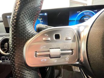 Mercedes-Benz A Class 2.0 A220 AMG Line (Executive) 7G-DCT Euro 6 (s/s) 5dr