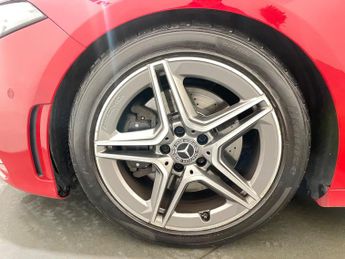 Mercedes-Benz A Class 2.0 A220 AMG Line (Executive) 7G-DCT Euro 6 (s/s) 5dr