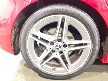 Mercedes-Benz A Class 2.0 A220 AMG Line (Executive) 7G-DCT Euro 6 (s/s) 5dr