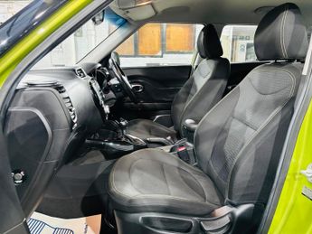 Kia Soul 1.6 CRDi Connect Plus Auto Euro 5 5dr