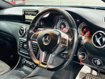 Mercedes-Benz A Class 2.1 A220 CDI AMG Sport 7G-DCT Euro 6 (s/s) 5dr